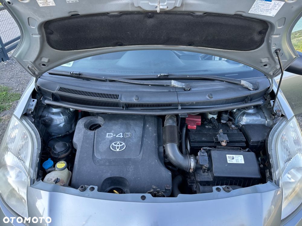 Toyota Yaris 1.4 D-4D Luna A/C - 8