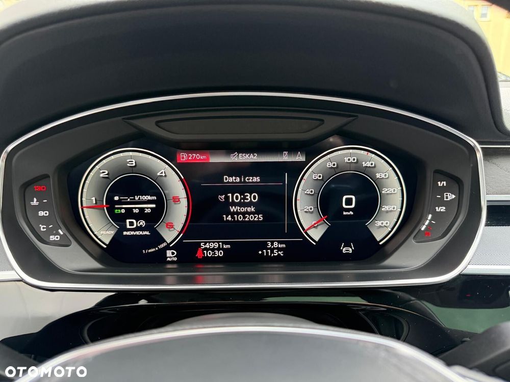 Audi A8 - 26