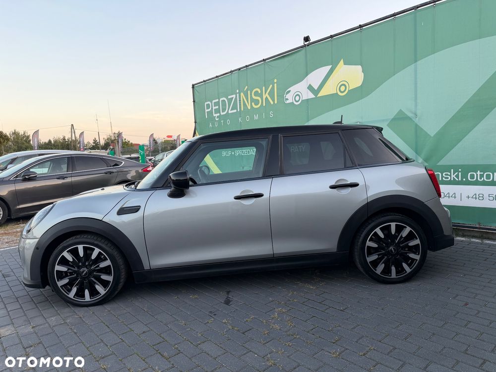 MINI Cooper Seven Chili - 23