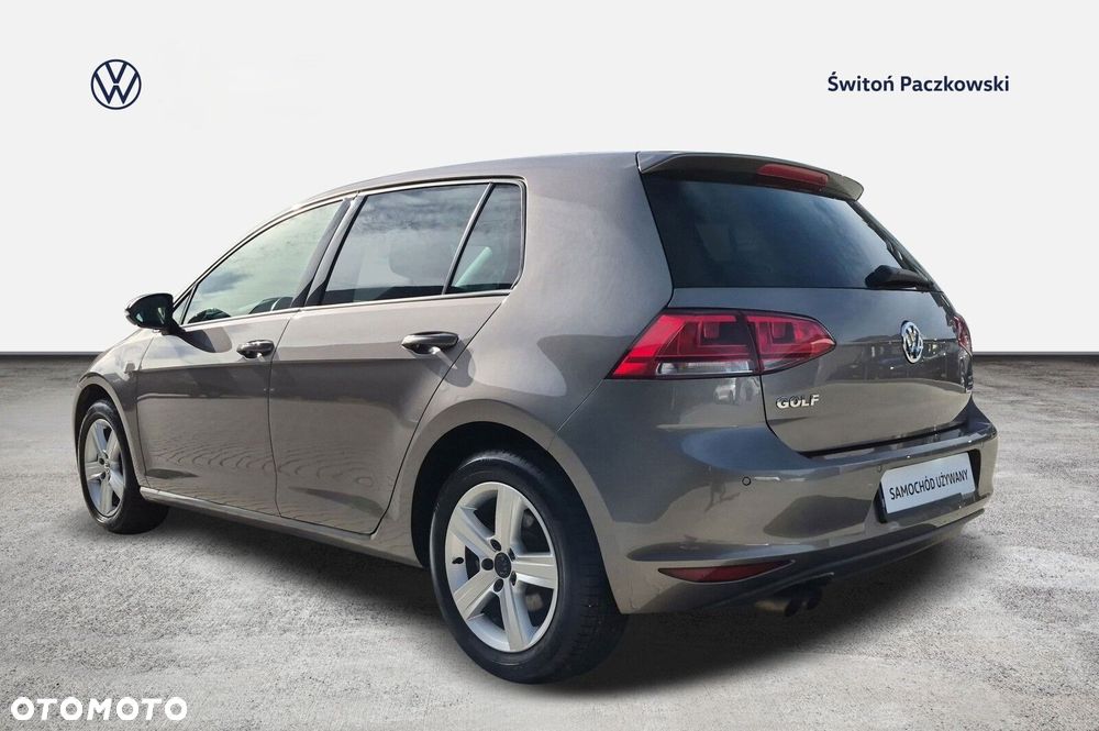 Volkswagen Golf - 3