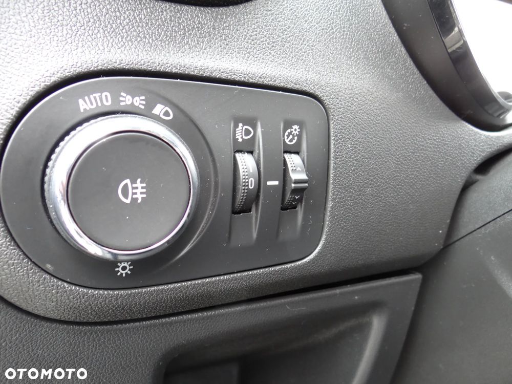 Opel Crossland X 1.2 T Eco 120 Lat S&S - 13