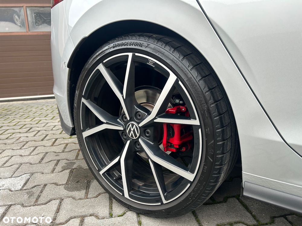 Volkswagen Golf 2.0 TDI GTD DSG - 22