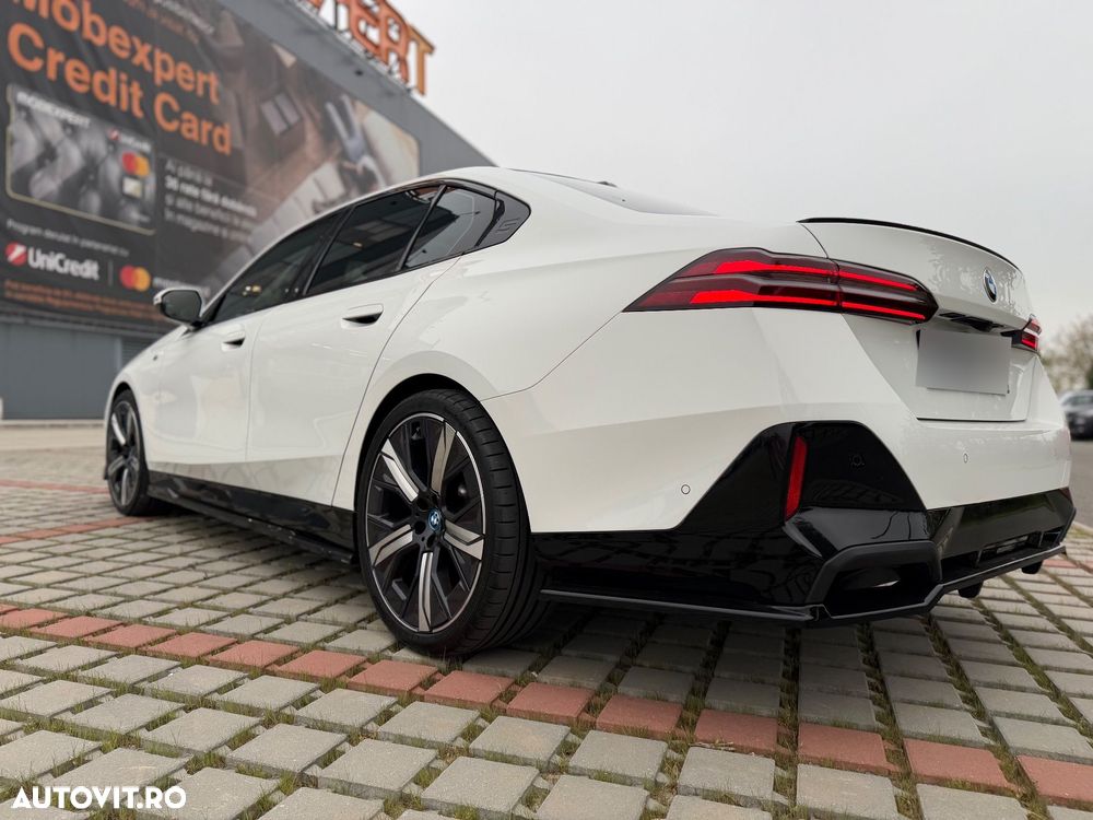 BMW Seria 5 - 26