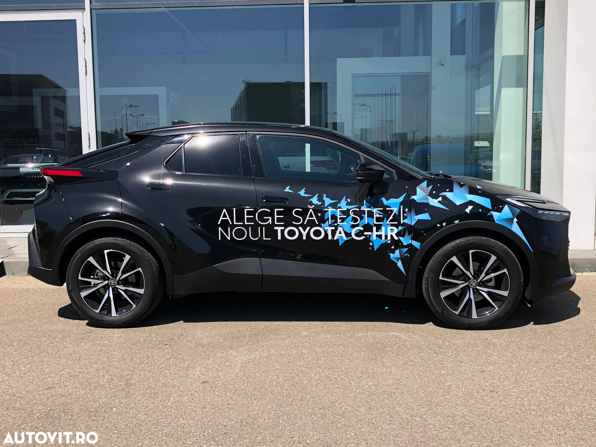 Toyota C-HR 1.8 HEV 140 CP 4x2 CVT Dynamic - 3
