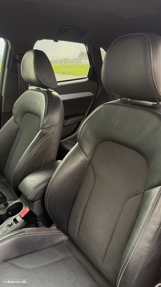 Audi Q3 2.0 TDI quattro S-line - 24