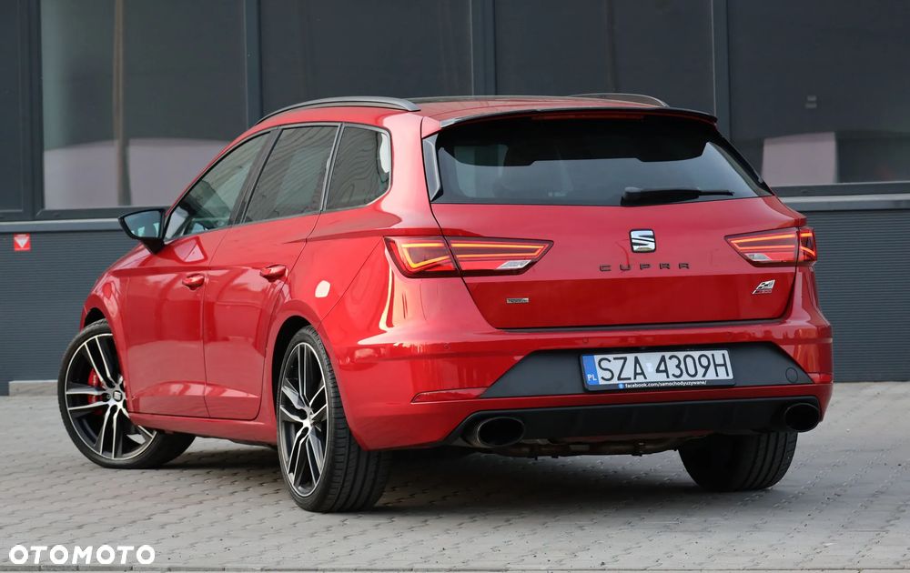 Seat Leon Sportstourer 2.0 TSI Start&Stop 4Drive DSG Cupra 300 - 6