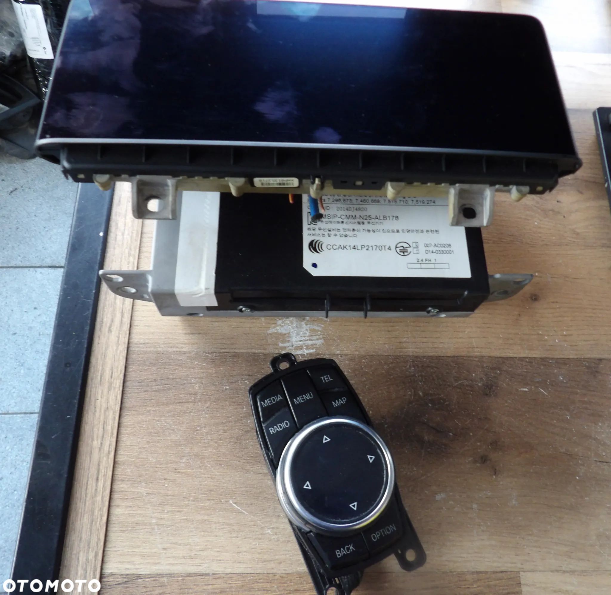 BMW - F30,F31,F32,F82 - KOMPLETNA NAWIGACJA NBT EVO - MONITOR 8,8" , STACJA , KONTROLER - 6822626  8780770  9320289 - 1