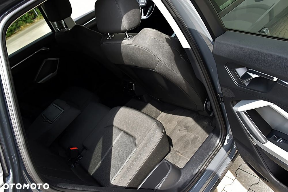 Audi Q3 35 TFSI Advanced S tronic - 25