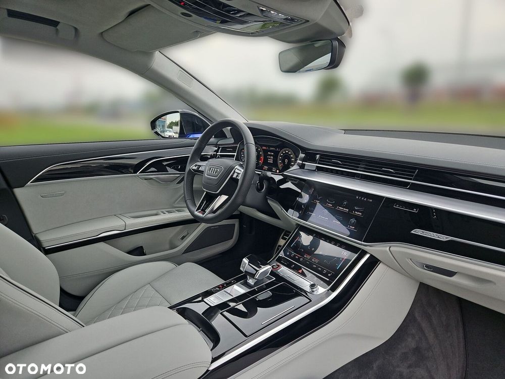 Audi S8 TFSI mHEV Quattro Tiptr - 10