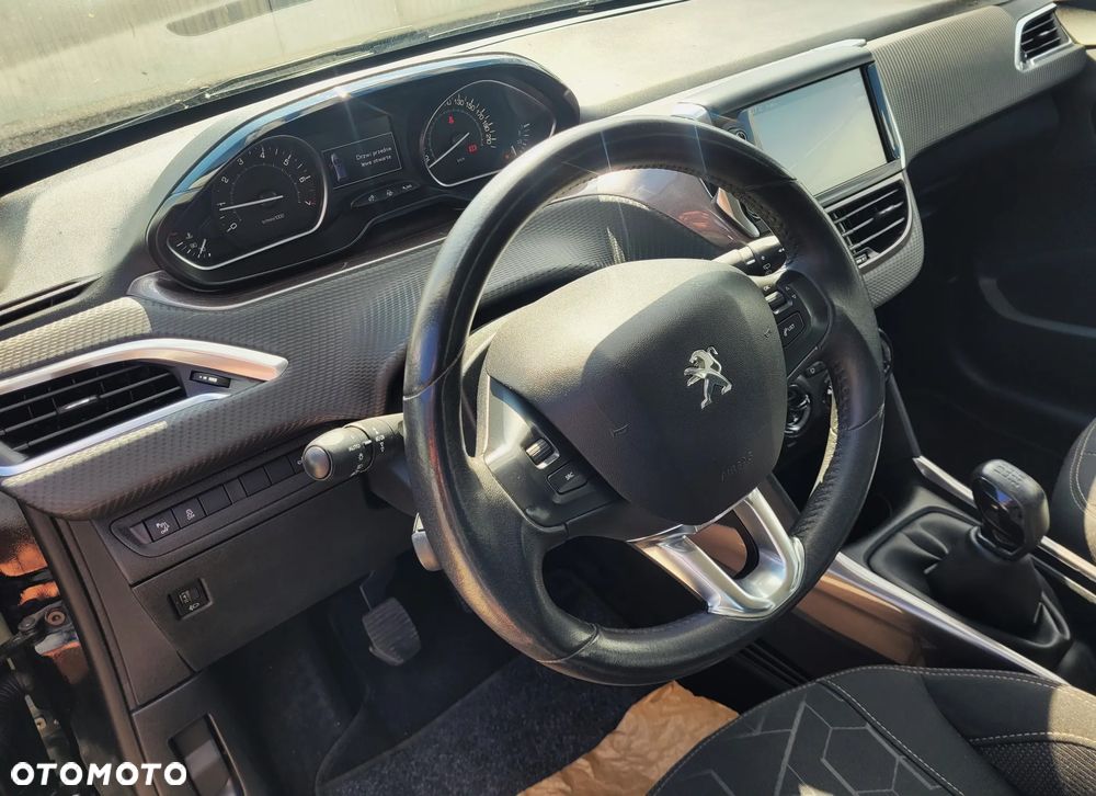 Peugeot 2008 PureTech 110 Stop&Start Allure - 12