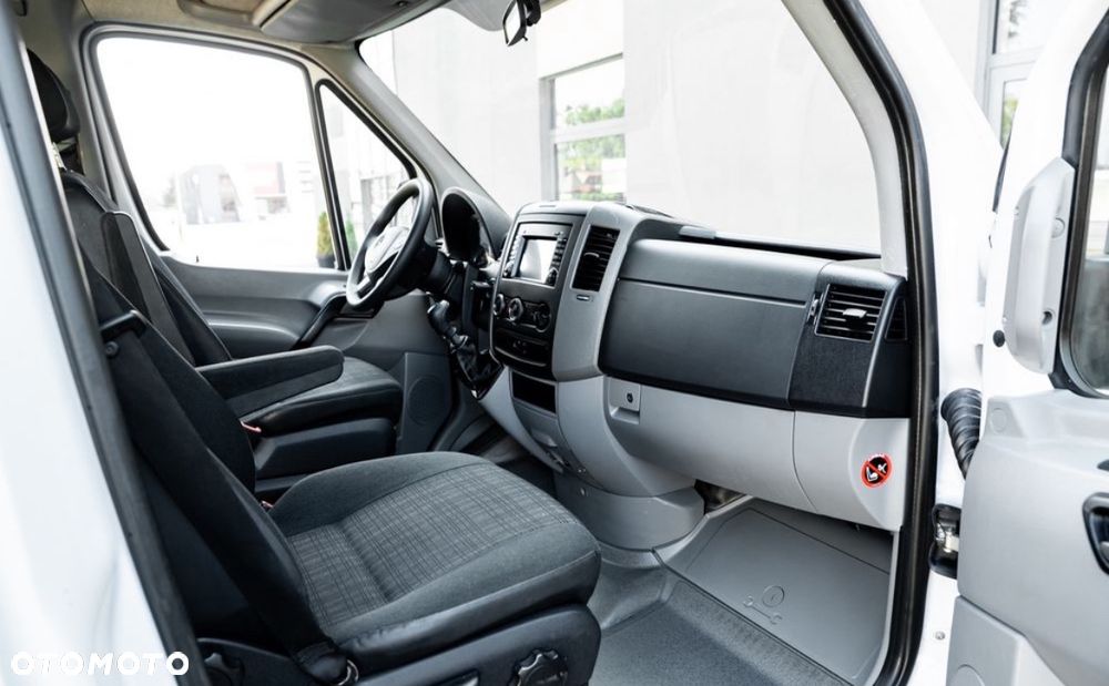 Mercedes-Benz Sprinter 316 CDI 4x4 Standard HA - 21