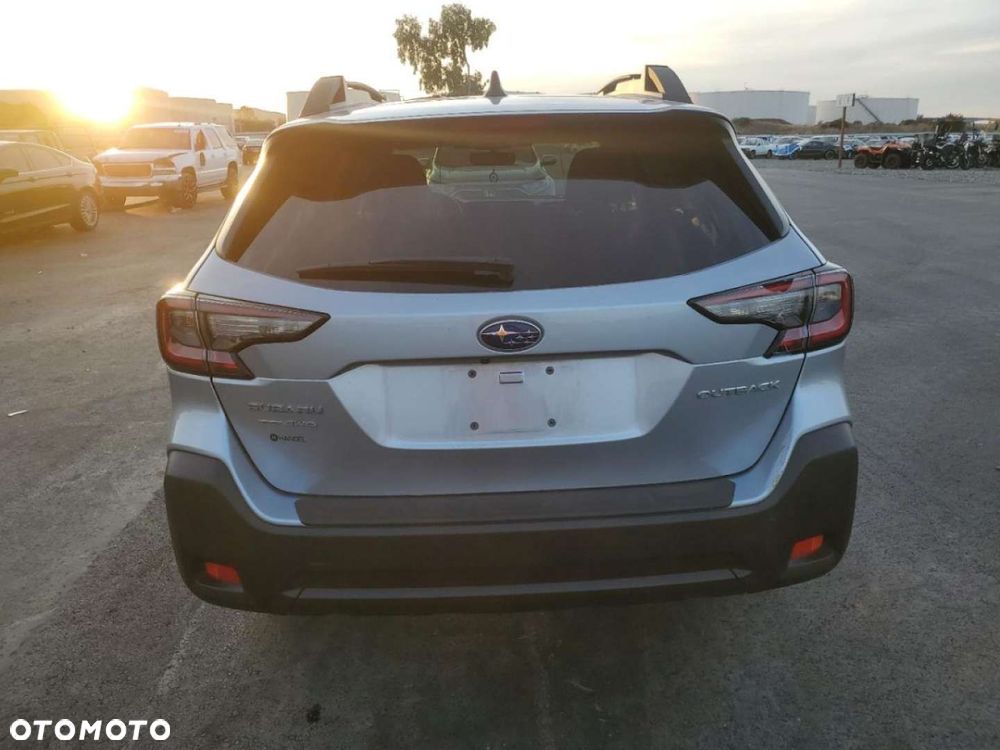 Subaru Outback - 7