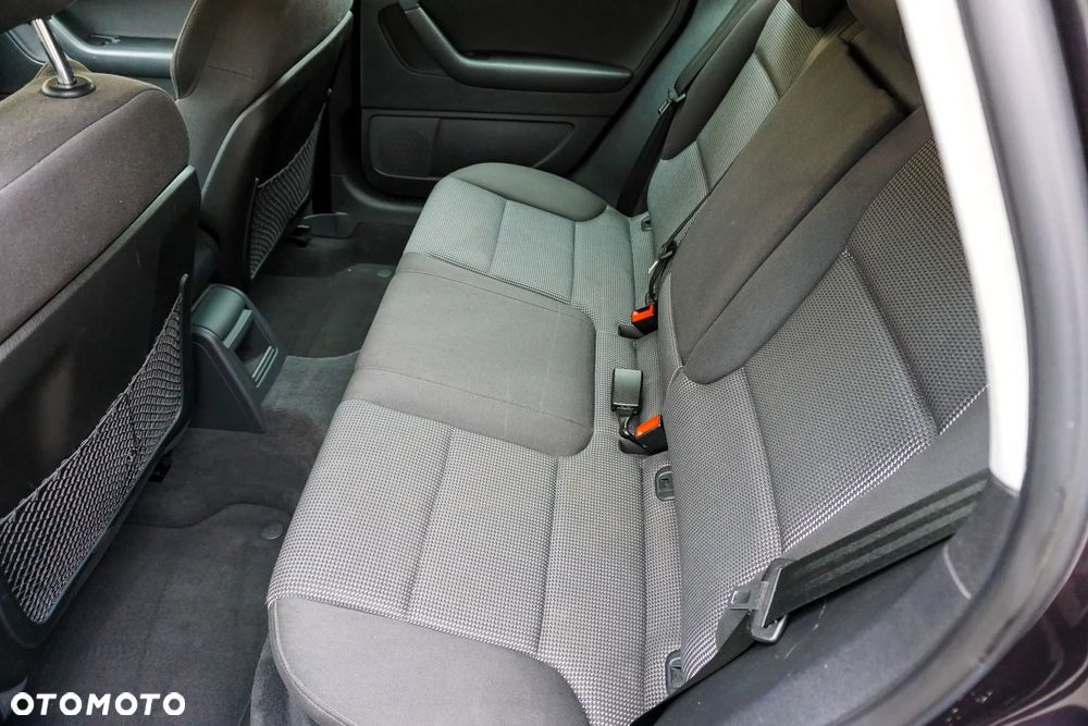 Audi A3 Sportback 1.6 Ambition - 24