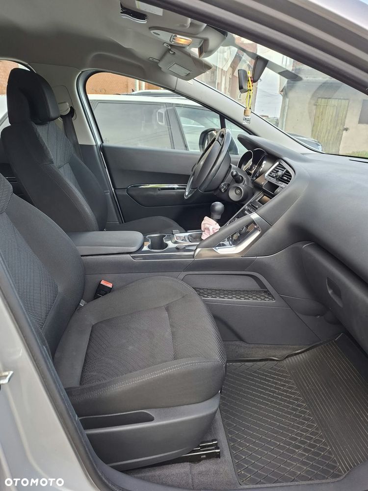 Peugeot 3008 - 10