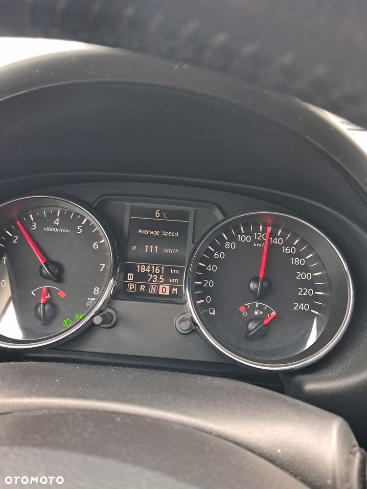 Nissan Qashqai 2.0 Tekna CVT - 2