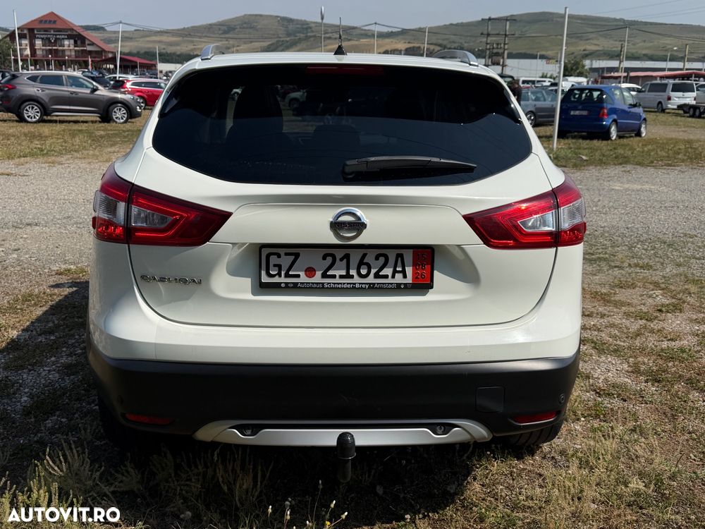 Nissan Qashqai 1.6 DCI 4 x 4 DPF Start/Stop tekna - 3