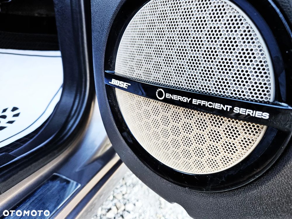 Renault Scenic Energy TCe 130 S&S Bose Edition - 18