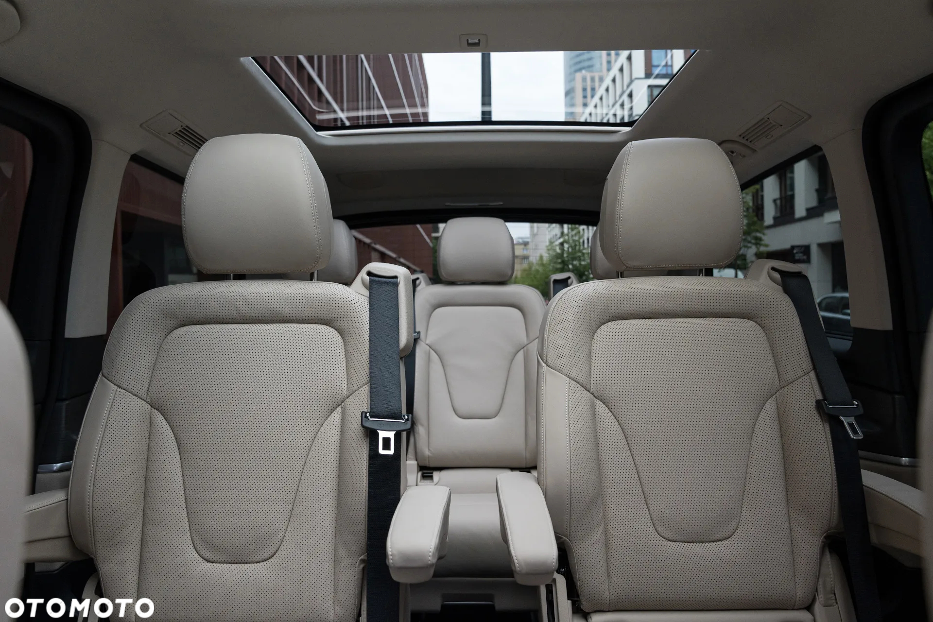 Mercedes-Benz Klasa V 300 d 4-Matic 9G-Tronic Exclusive (d³ugi) - 39