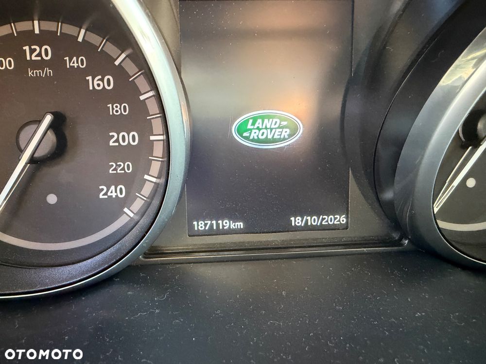 Land Rover Discovery Sport 2.0 TD4 HSE - 16