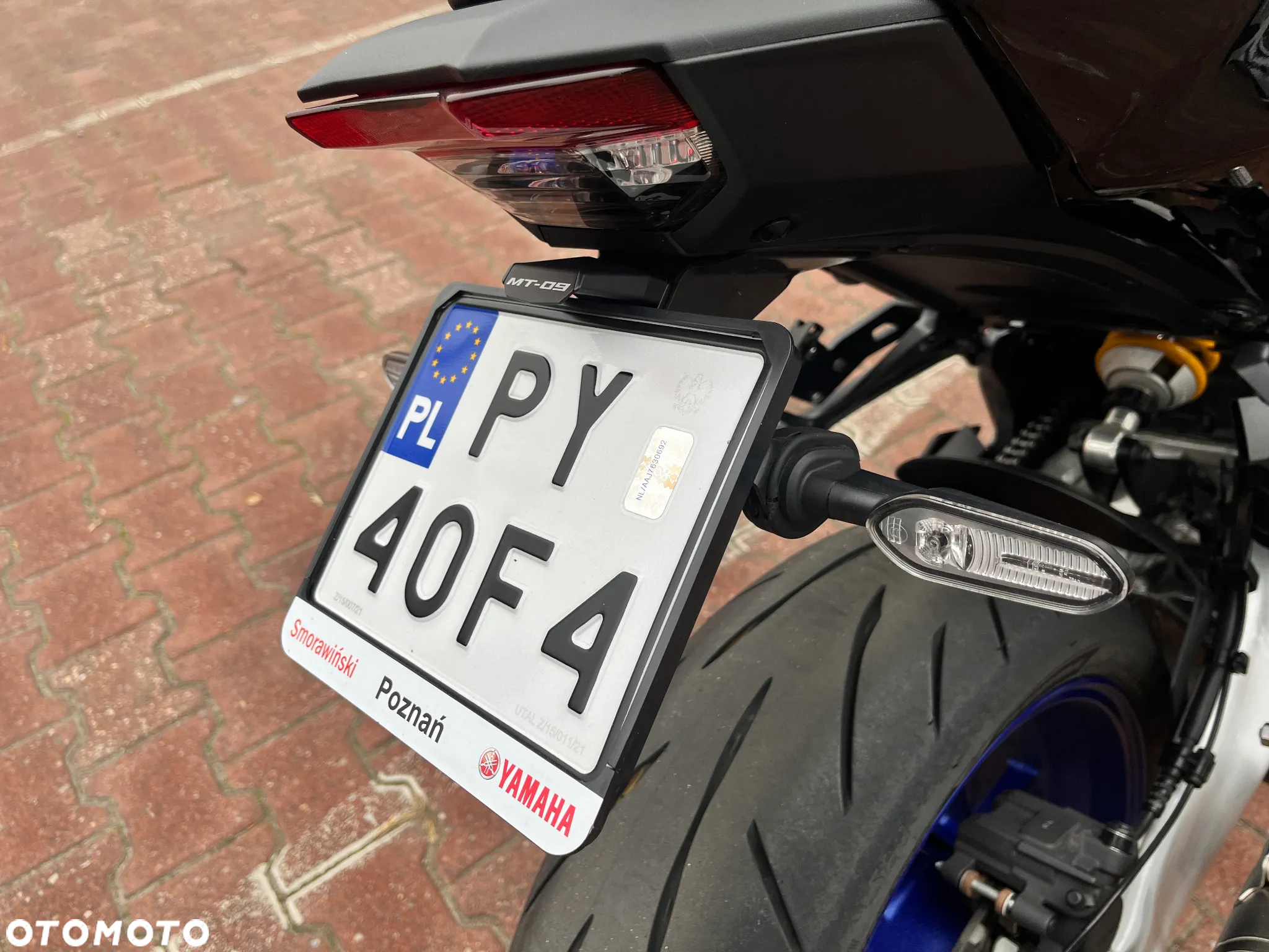 Yamaha MT - 12