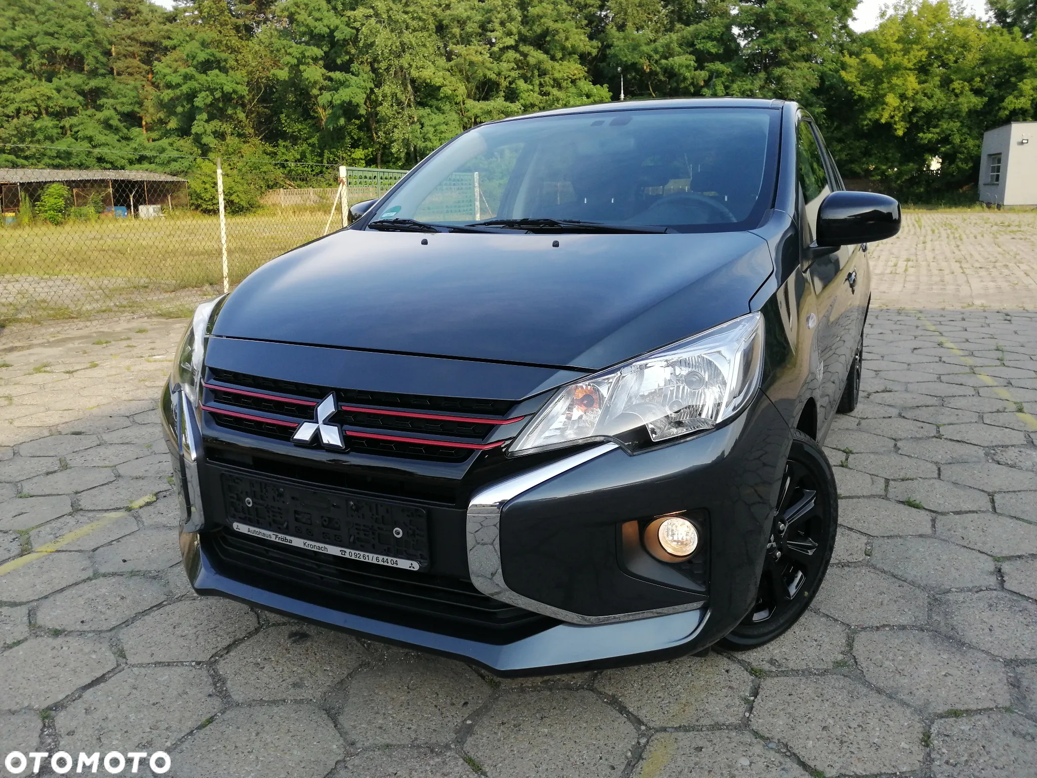 Mitsubishi Space Star AS&G 1.2 Select+ Black - 2