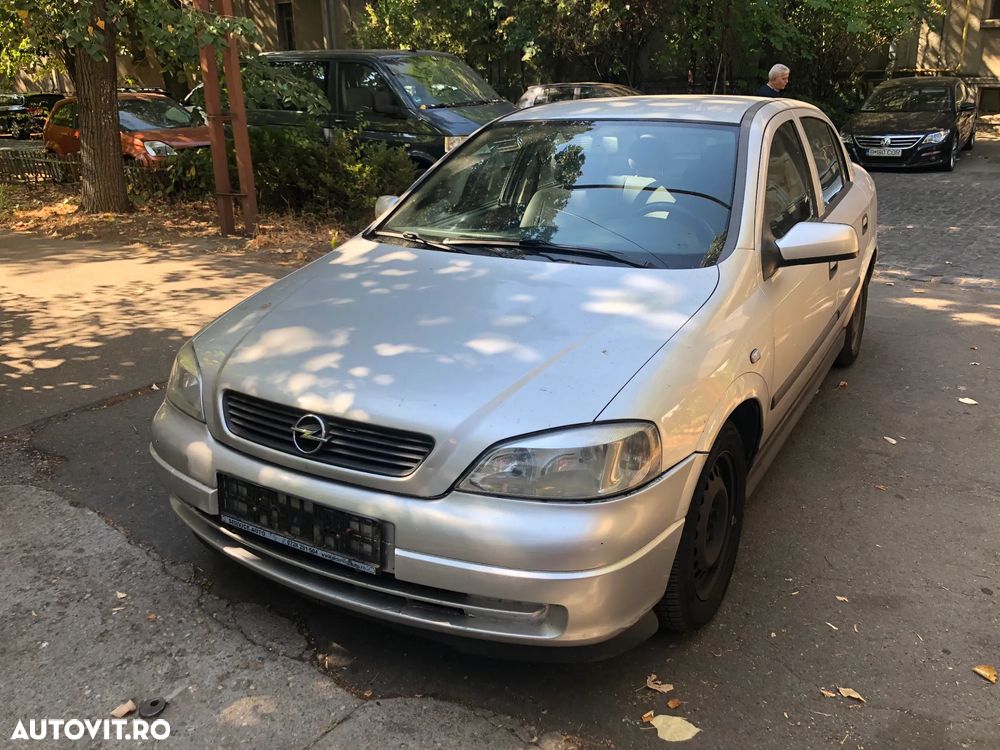 Dezmembrez Opel Astra G sedan gri argintiu 2007 1,7 diesel 59KW Z17DTL - 1