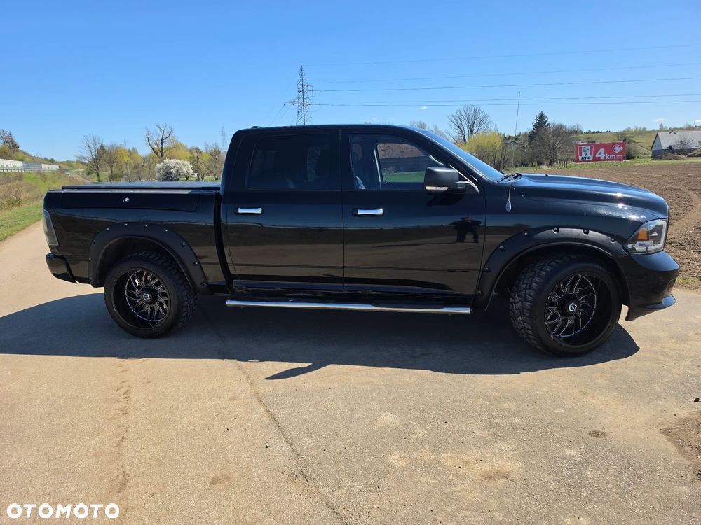 Dodge RAM - 6