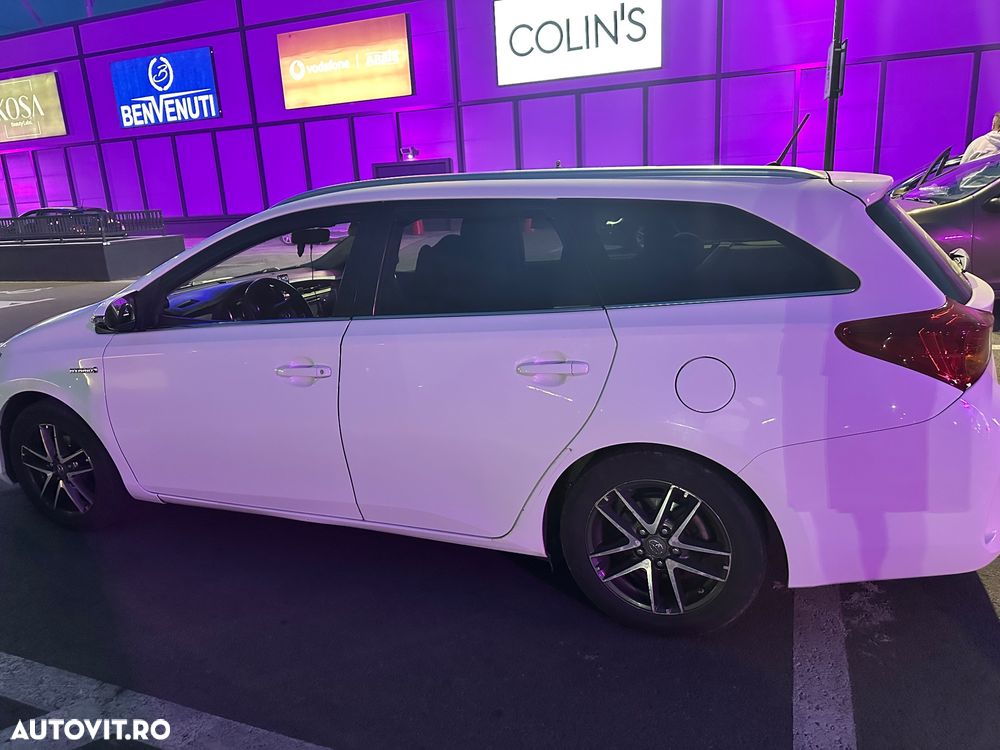 Toyota Auris - 7