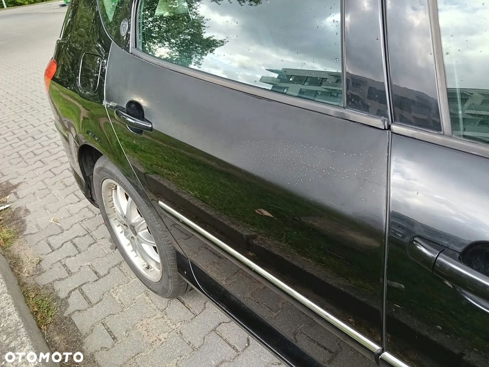 Peugeot 407 - 4