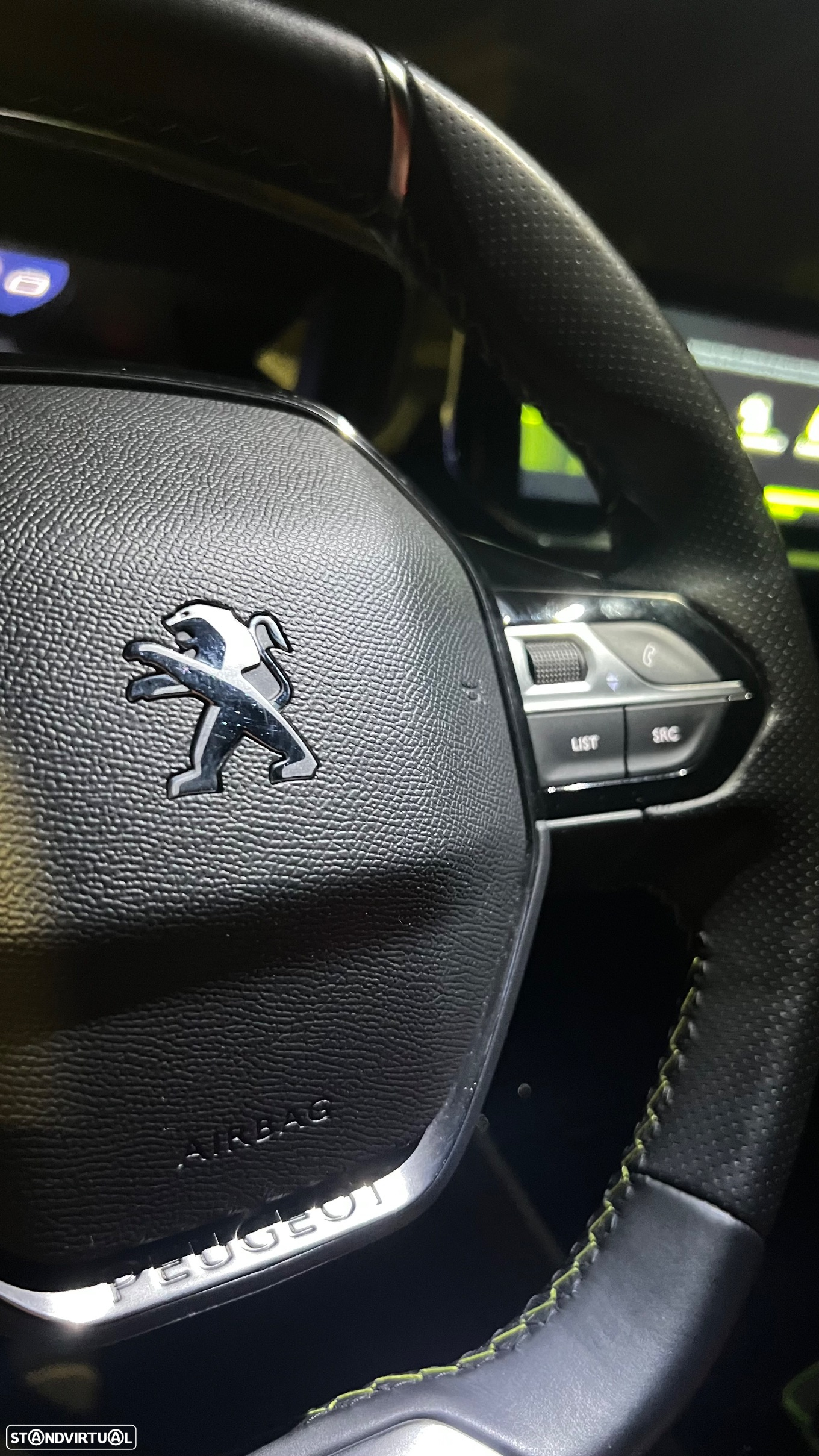 Peugeot 208 1.2 PureTech GT Line - 35