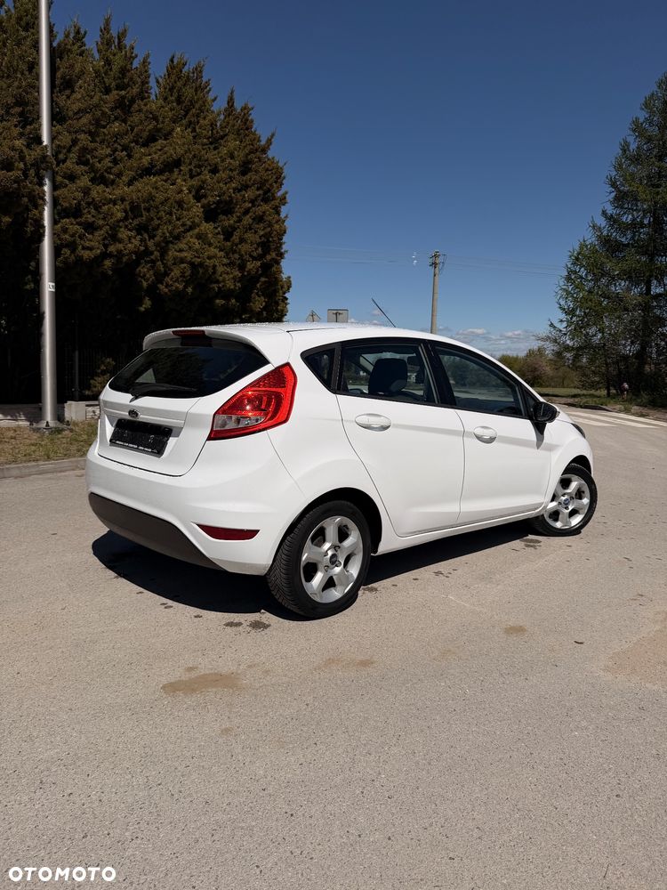 Ford Fiesta 1.25 SYNC Edition - 12
