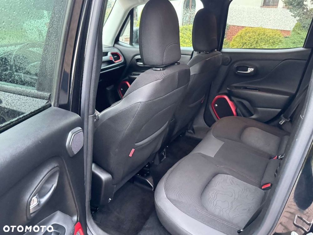 Jeep Renegade - 13