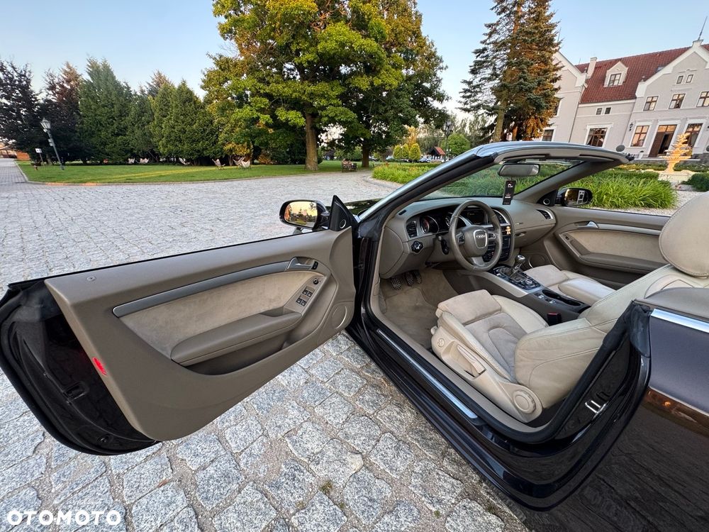 Audi A5 Cabrio - 33