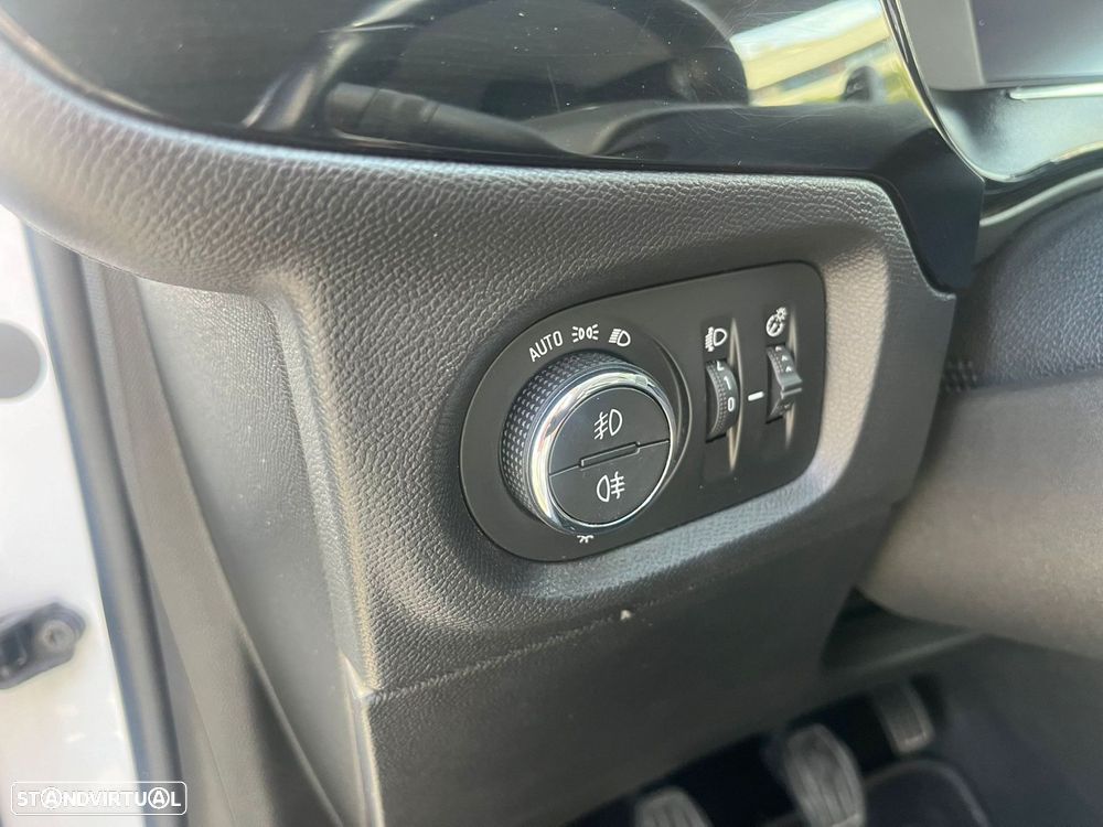 Opel Corsa 1.5 D Elegance - 20