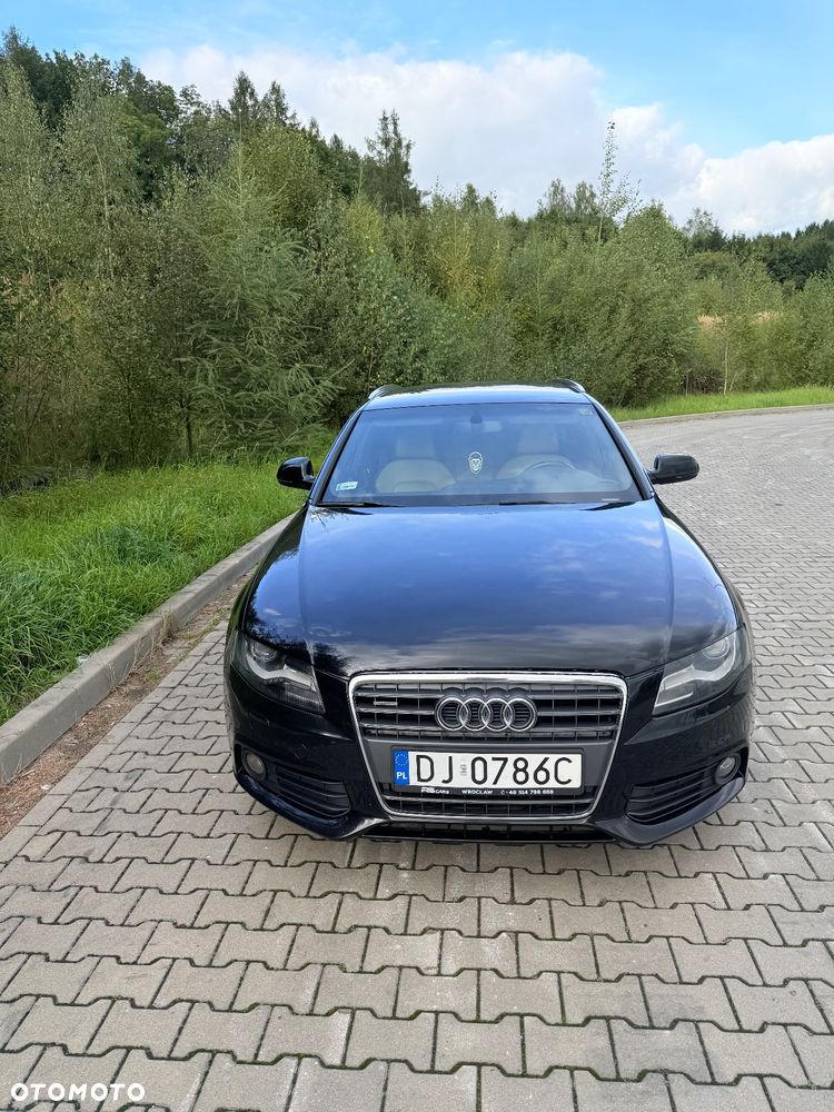 Audi A4 - 4