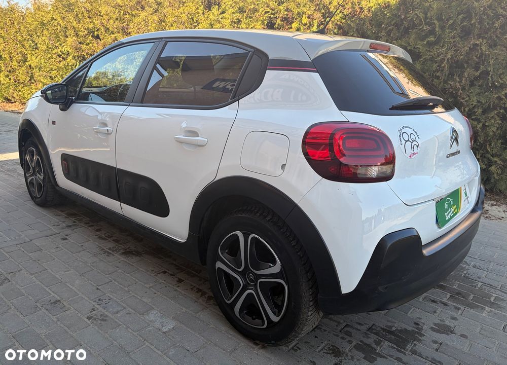 Citroën C3 Pure Tech 82 ELLE - 10