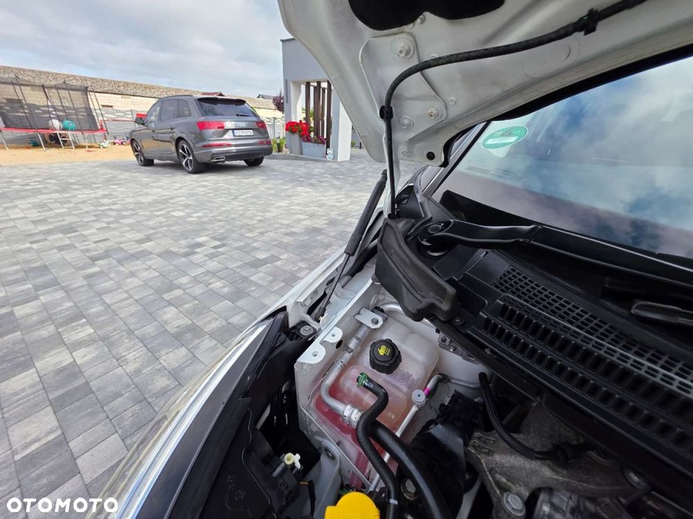 Renault Scenic - 31