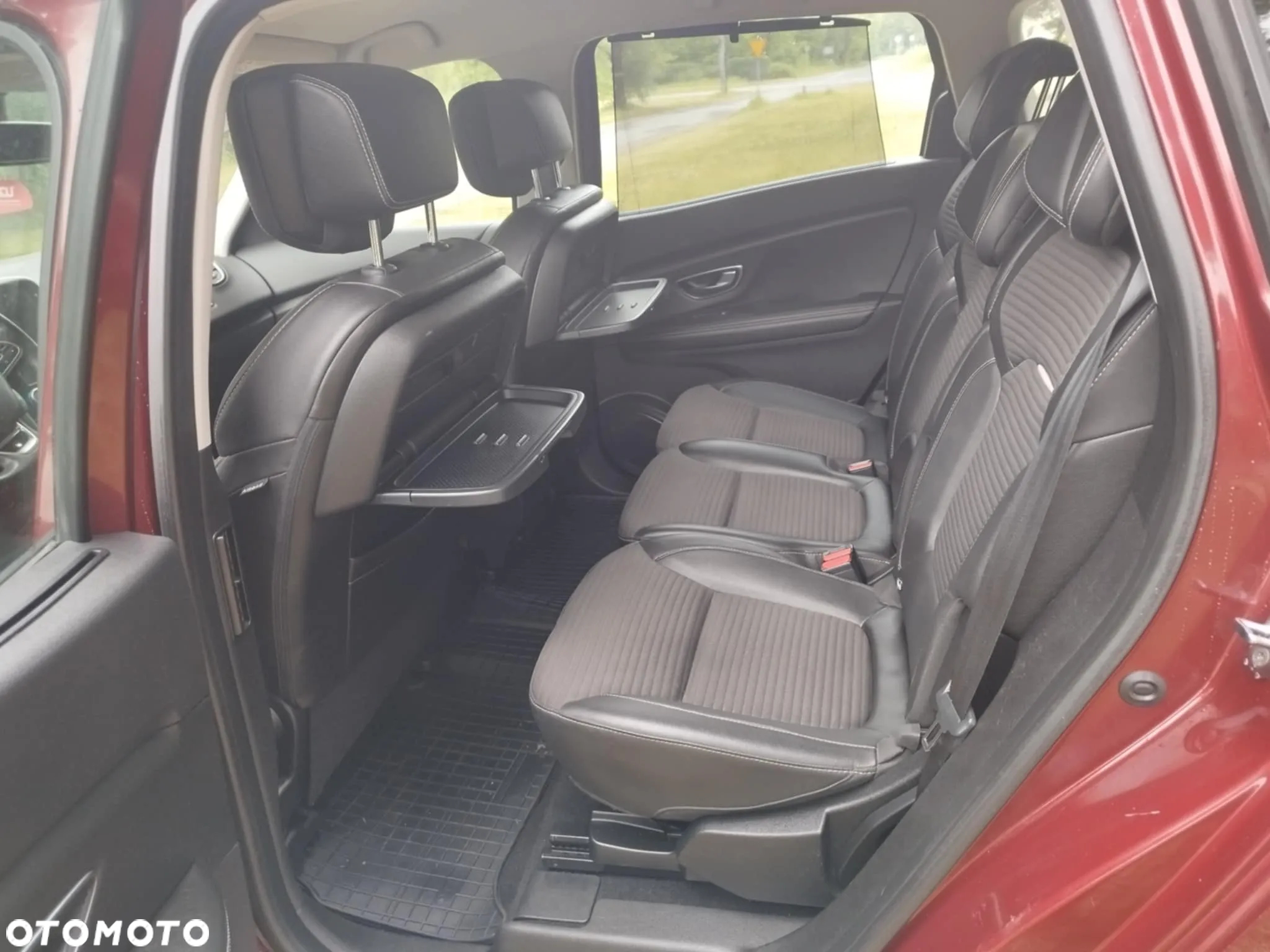 Renault Grand Scenic ENERGY TCe 130 S&S Paris - 5