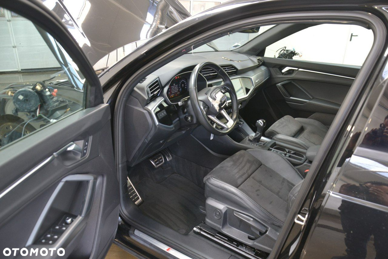 Audi Q3 - 17