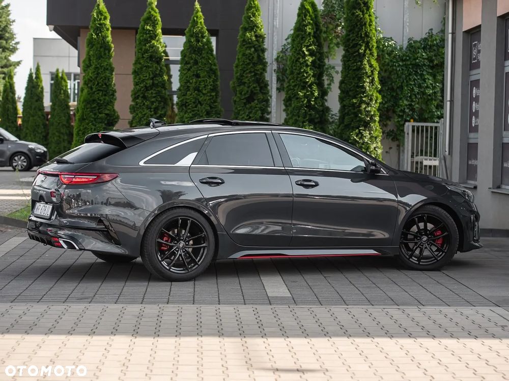 Kia ProCeed 1.6 T-GDI DCT7 OPF GT - 14