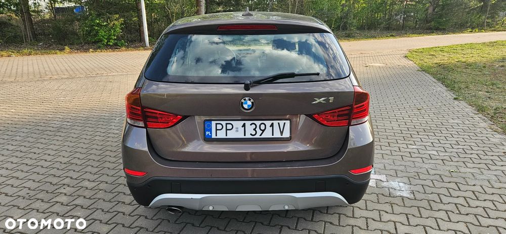 BMW X1 xDrive20d - 6