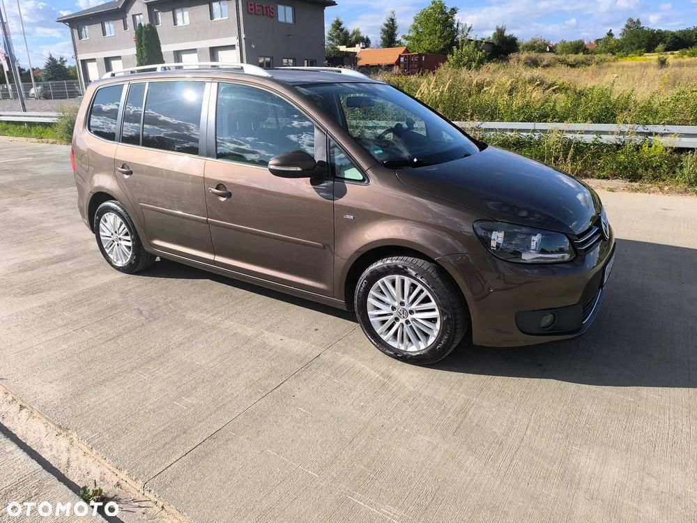 Volkswagen Touran 1.6 TDI DPF BlueMot Comfortline - 12