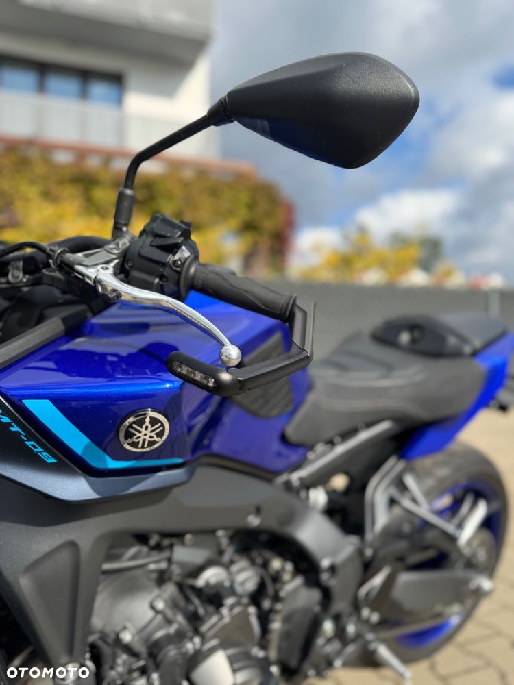 Yamaha MT - 16