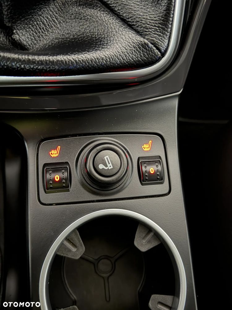 Ford Kuga 2.0 TDCi 4WD Titanium - 14