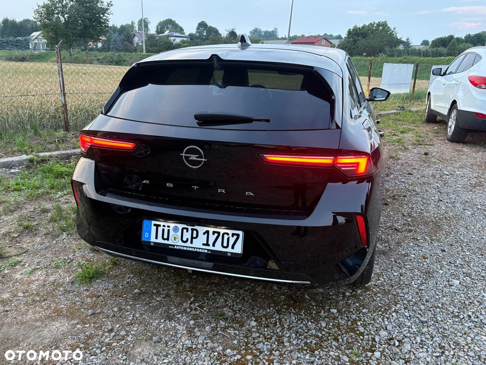 Opel Astra 1.2 T Business Elegance S&S - 12