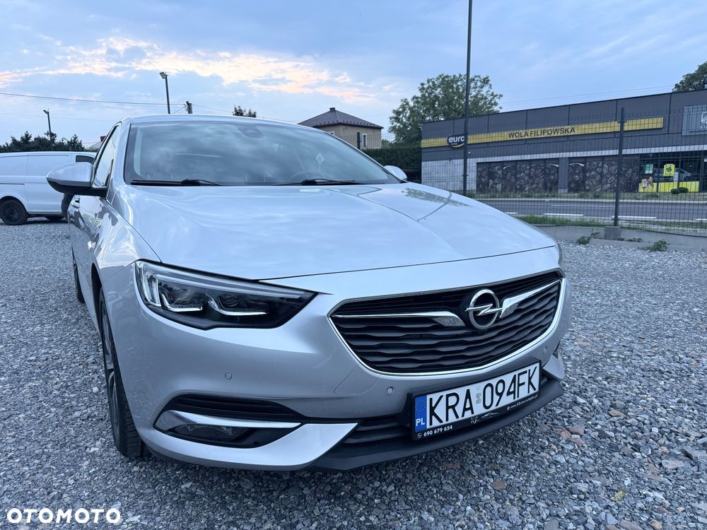 Opel Insignia - 15