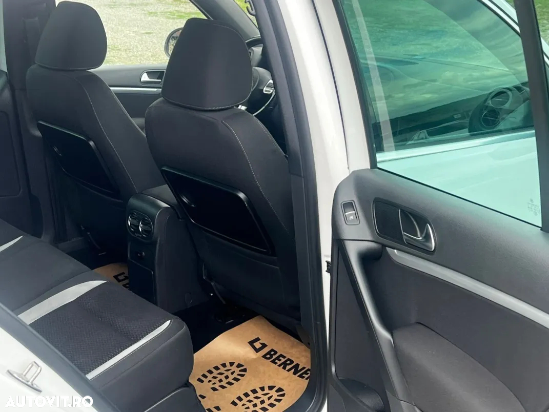 Volkswagen Tiguan - 28
