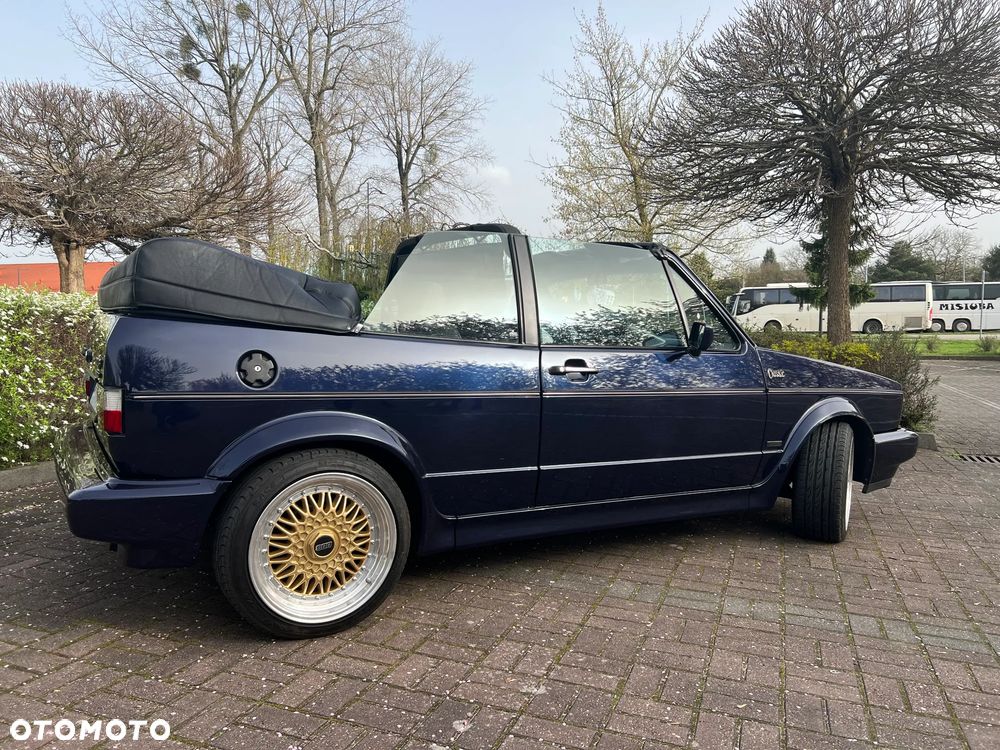Volkswagen Golf - 4