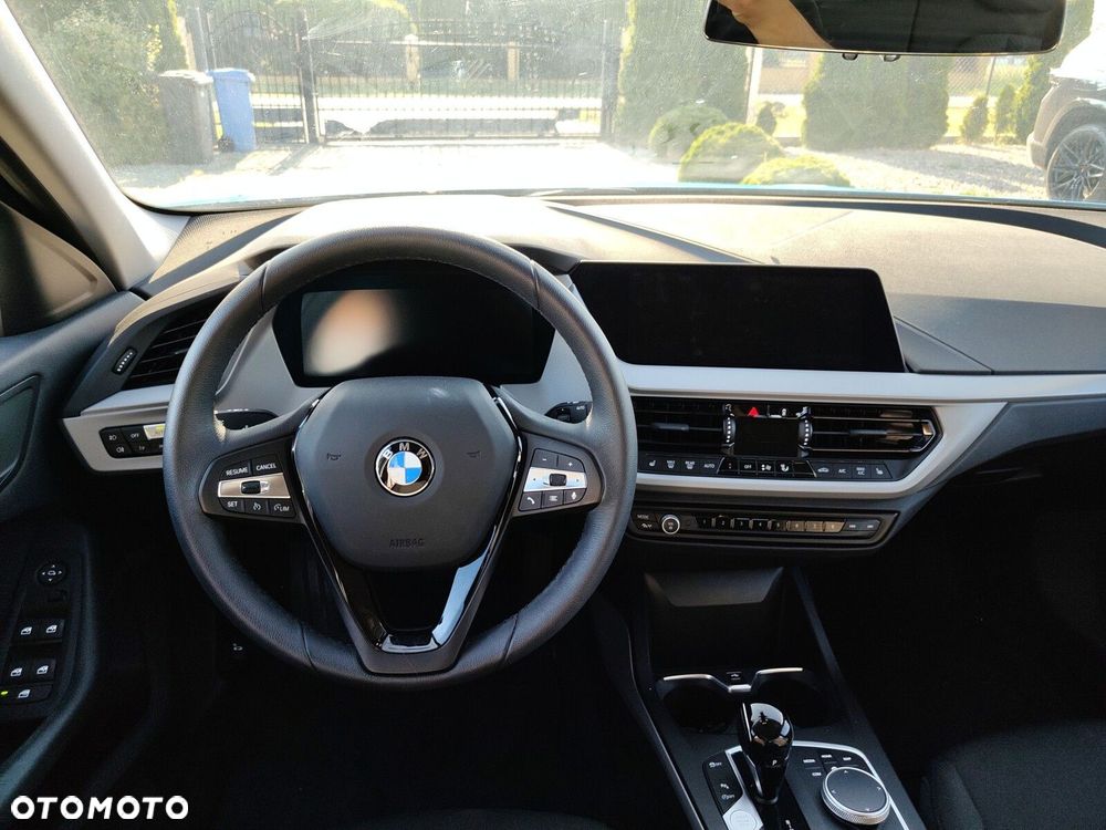BMW Seria 1 118i Advantage - 15