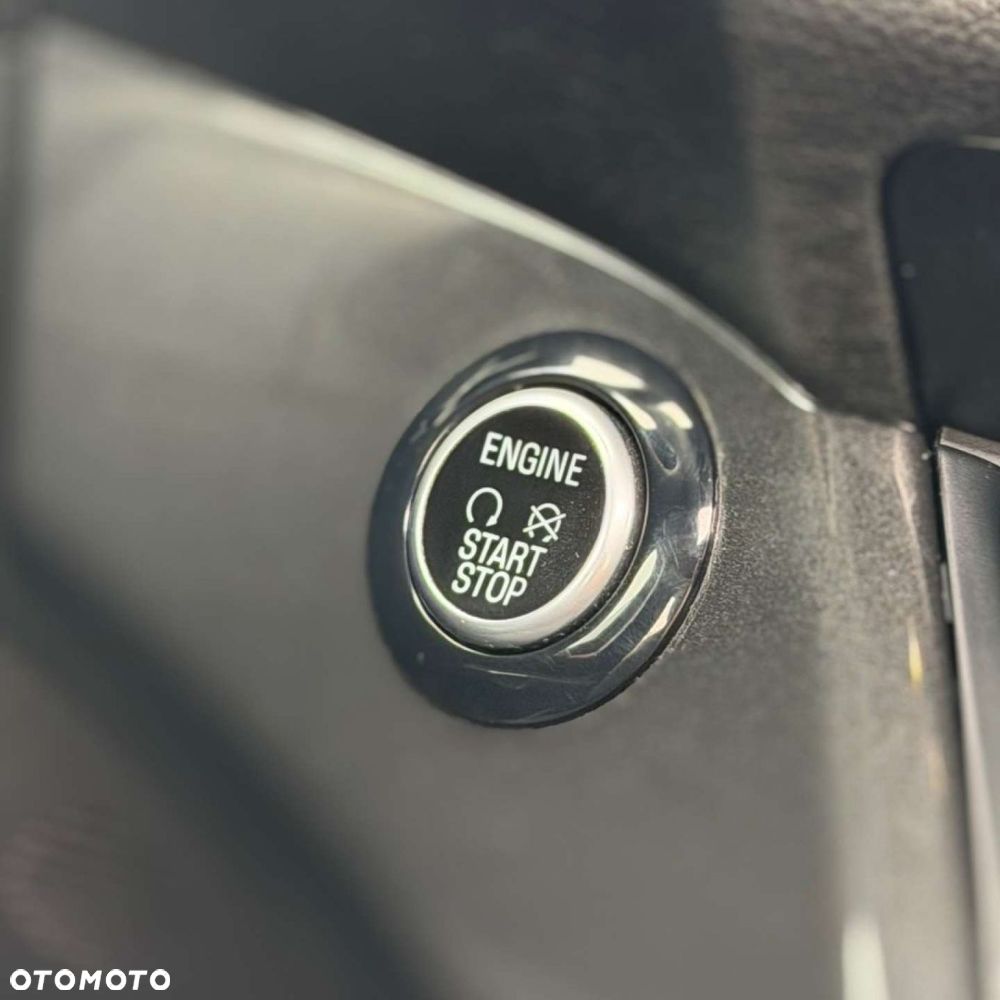 Ford Kuga - 18